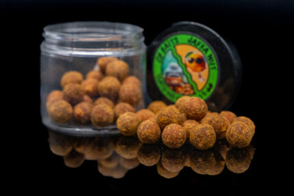 Jaffa Nuts Coated Hard Hookers